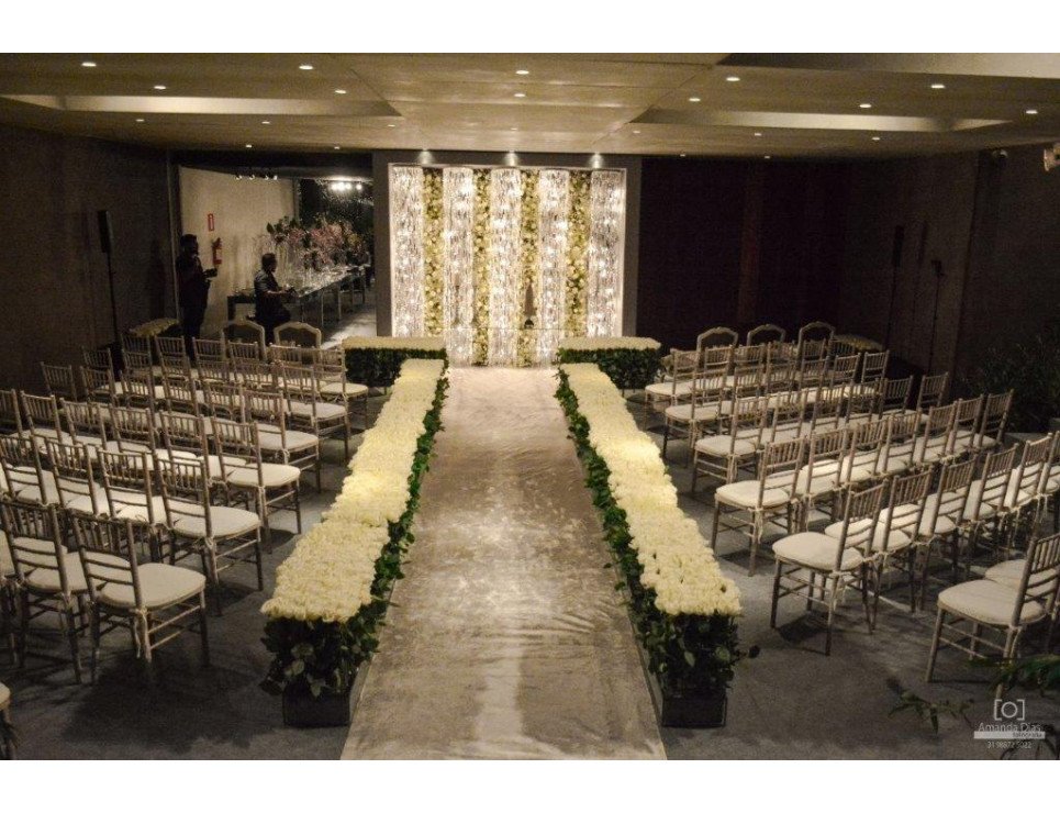 Cadeira Itália Patina Dourada