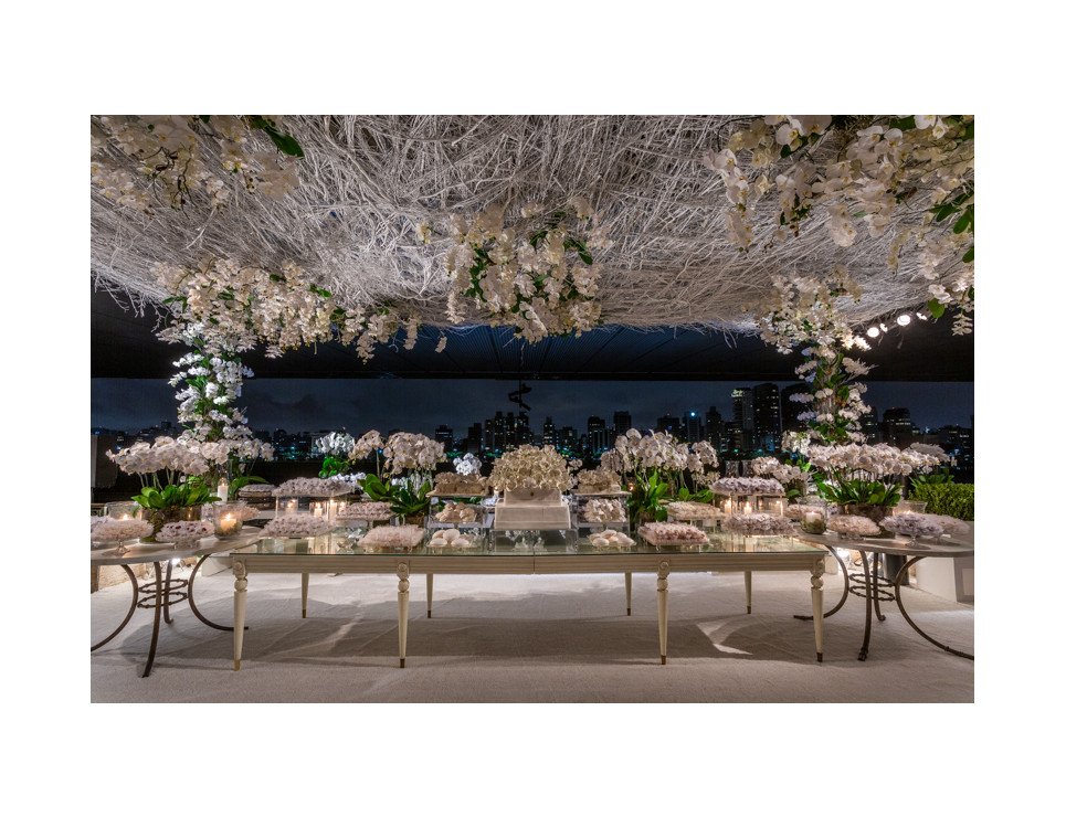 Mesa Aparadora Pátina Retangular e Tampo Laca