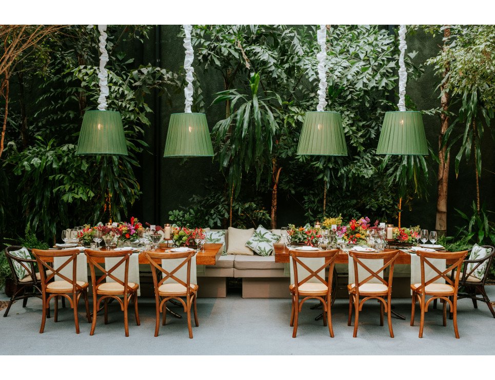 Cadeira Paris, Poltrona Rattan e Banco Futon com Encosto